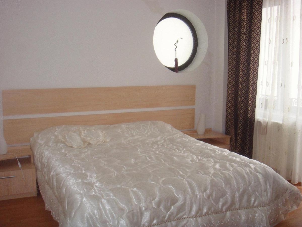 Villa Edera Residence - Gazda Profesionista บูคาเรสต์ ภายนอก รูปภาพ
