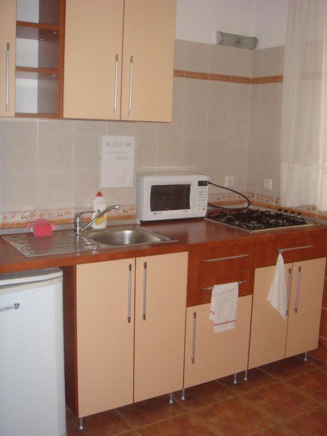 Villa Edera Residence - Gazda Profesionista บูคาเรสต์ ห้อง รูปภาพ