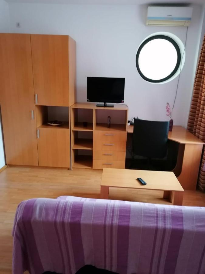 Villa Edera Residence - Gazda Profesionista บูคาเรสต์ ภายนอก รูปภาพ
