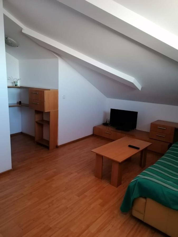 Villa Edera Residence - Gazda Profesionista บูคาเรสต์ ภายนอก รูปภาพ